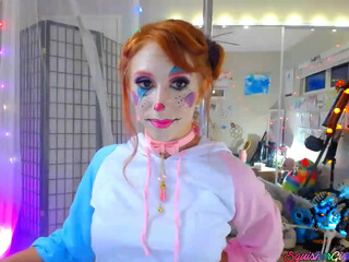 squishergirl myfreecams Dark haired girl