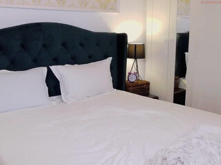 serendypity myfreecams cute passion relish swallows dildo