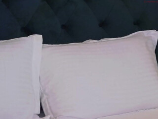 serendypity myfreecams sexual passion pulls pussy phallus