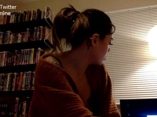 maxine_online chaturbate charming slut is naughty with a vibrator