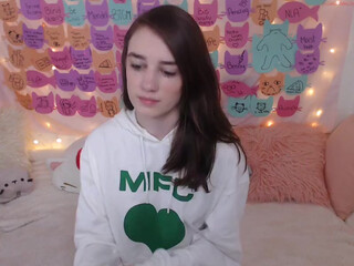 kitty myfreecams Cute brat