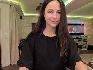 just_giamfc myfreecams lustful babe pulls on the couch