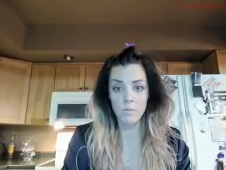 auvrielle myfreecams mature doll doll fucks pussy