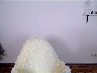 abogailmaartin chaturbate busty chick talks in french