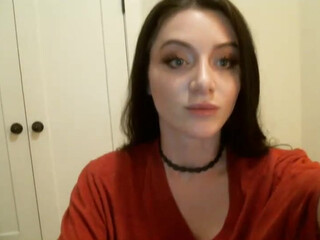 pink_fawnn myfreecams without stopping caressing pussy