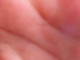 moaninglisa_ myfreecams Cute confused