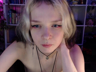 crystal_forest chaturbate graceful dancing with girlfriend