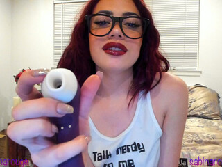 sabinarouge chaturbate painted chick sucks dildo