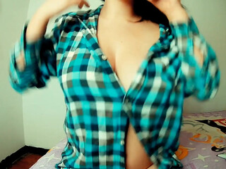 Rosie kinky babe posing solidly