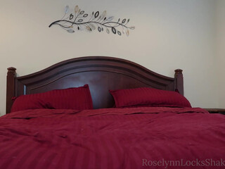 RoselynnLocks crazy mare fiercely masturbating their holes