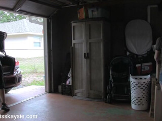 MissKaysie crazy courtesan jumps on sex toy