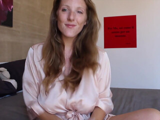 Littleredheadlisa Young chick