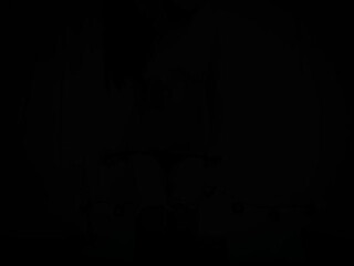 Katnis Evergreen find her masturbating