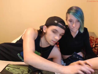 emocanadianscene Graceful chick