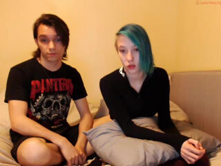 emocanadianscene shy bitch masturbates recklessly pussy