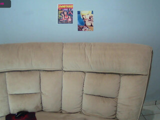 doll_dotlust passionate skin jumps on a dildo