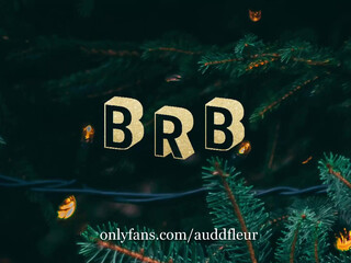 madame_audd cute bitch gently fingering pussy