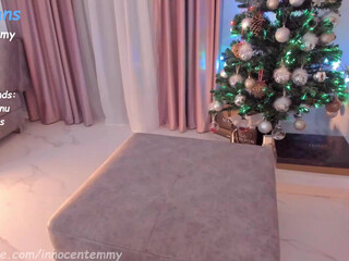 innocentemmy Busty chick