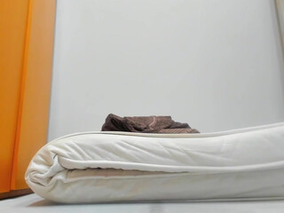 catty190 beautiful babe shows  body