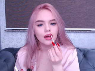 milana_grands Amazing brunette