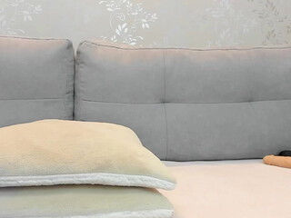 lovely_gigi beauty is resting with pussy