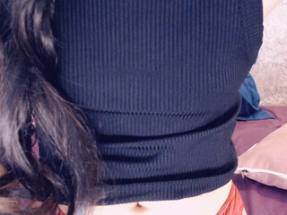 mad_dy luxury chick masturbating with sex toys