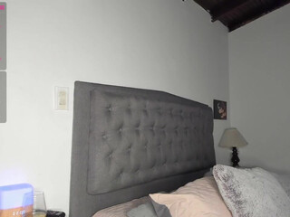 laurasophya passionate  private e jerking