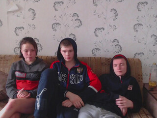 funny_guys_forever whore lady with a tattoo shows her charms