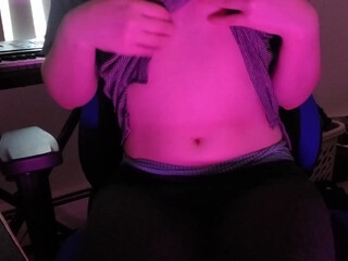 Lotusinthesun desired chick caresses juicy holes