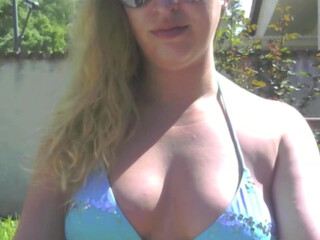 Eve Batelle Busty bitch