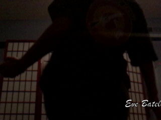 Eve Batelle extravagant babe blissfully bangs holes