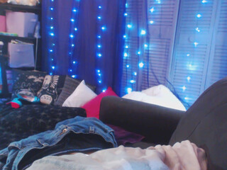 Ember Skye hot blonde with big tits