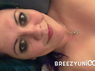 BreezyUnicorn busty slut fucks pussy in the shower