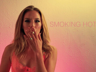 mona wales Couple of blondes