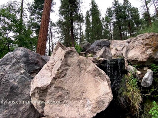 mona wales red-haired trash pretty jerks off pussy