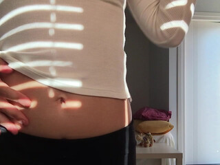 Yoursgabe nude swell rubs the vagina