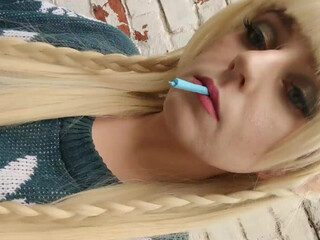 HayHay52 fucked at work