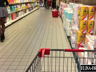 Elisa_Hotwife gorgeous female masturbates vagina