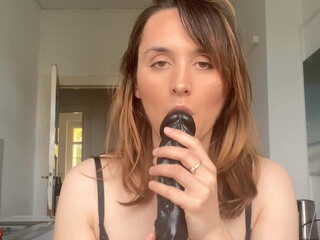 BubbleButtKay thinty passionately pulls the cap