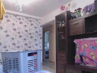 lilcharlotte sexy babe caresses fingers