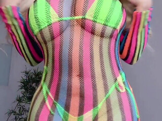 blondie_oficial busty lady posing in fr