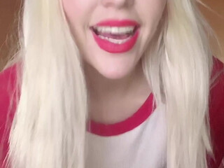 blondie_oficial lustful bitch shows tits