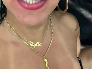 aylla gatina Onlyfans knot