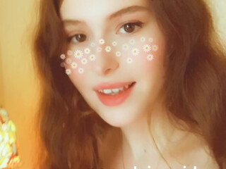 Porcelaingoirl black-haired lady caresses boobs