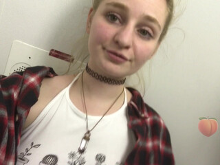 Delilah_Cass erotomaniac