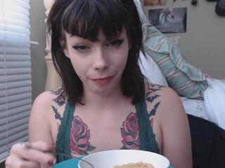 DamnedestCreature manyvids Openwork blond tigress