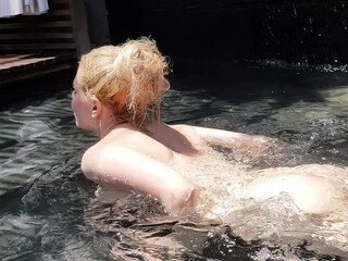 jessiemelb crazy babe sucking