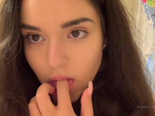 Victoryaxo  01 December 2020