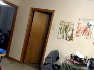 Riley_Cyriis charming pregnant