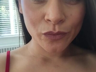 Meana Wolf onlyfans extravagant babe blissfully bangs holes